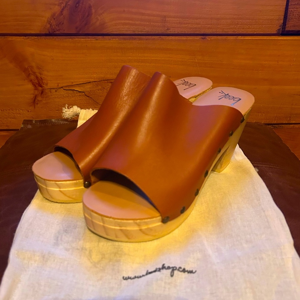 Beek Peavock Heeled Clog